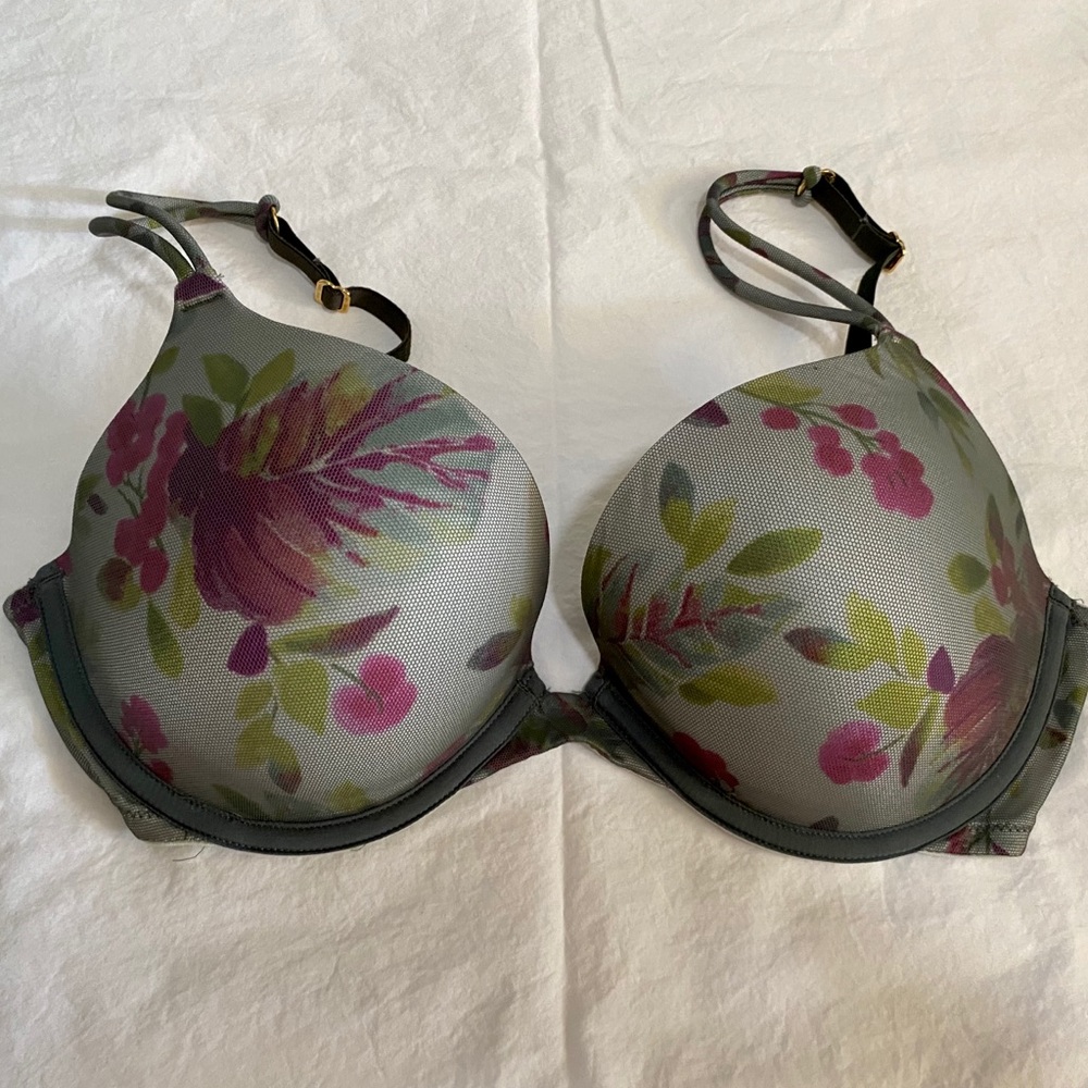 Victoria’s Secret Push-up Bra